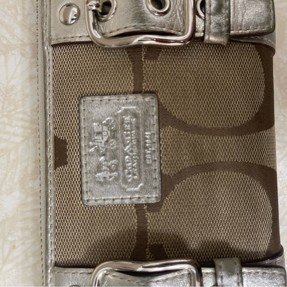 Coach Wallet - Picture 3 of 5